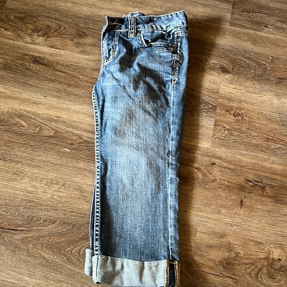 Amethyst Jeans Denim - Amethyst capri jeans